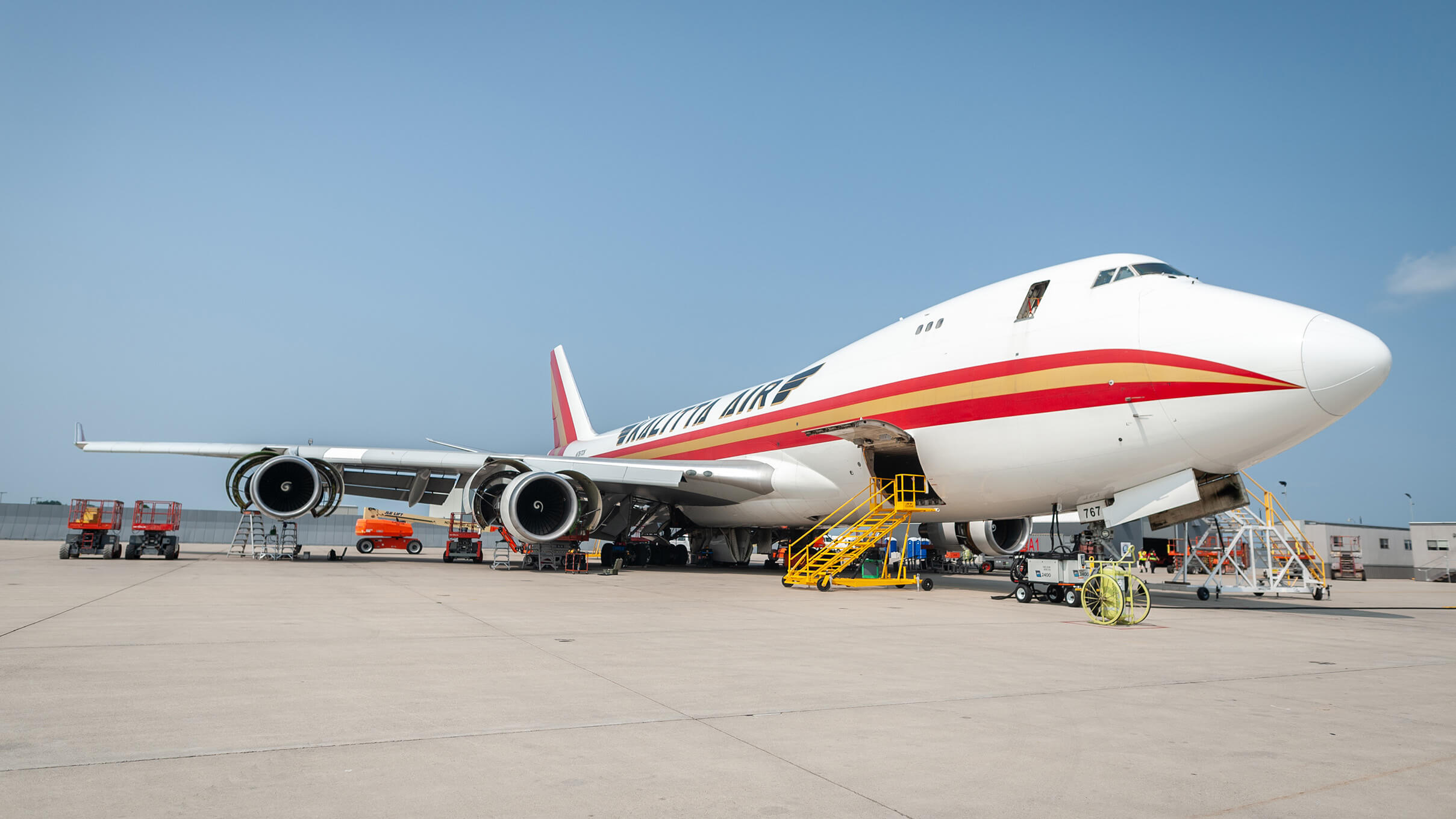 Kalitta Air plane on the tarmac
